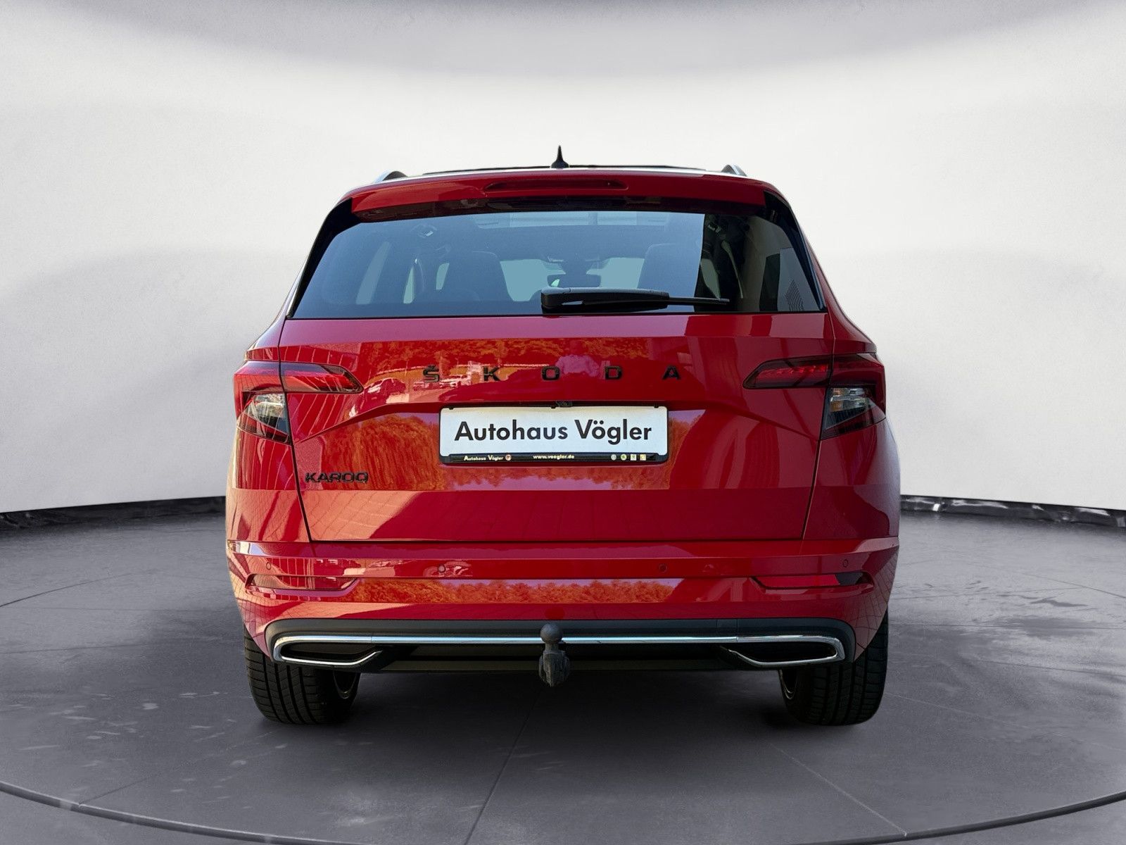 Karoq Sportline 1,5 TSI DSG Navi AHK Kamera Pano