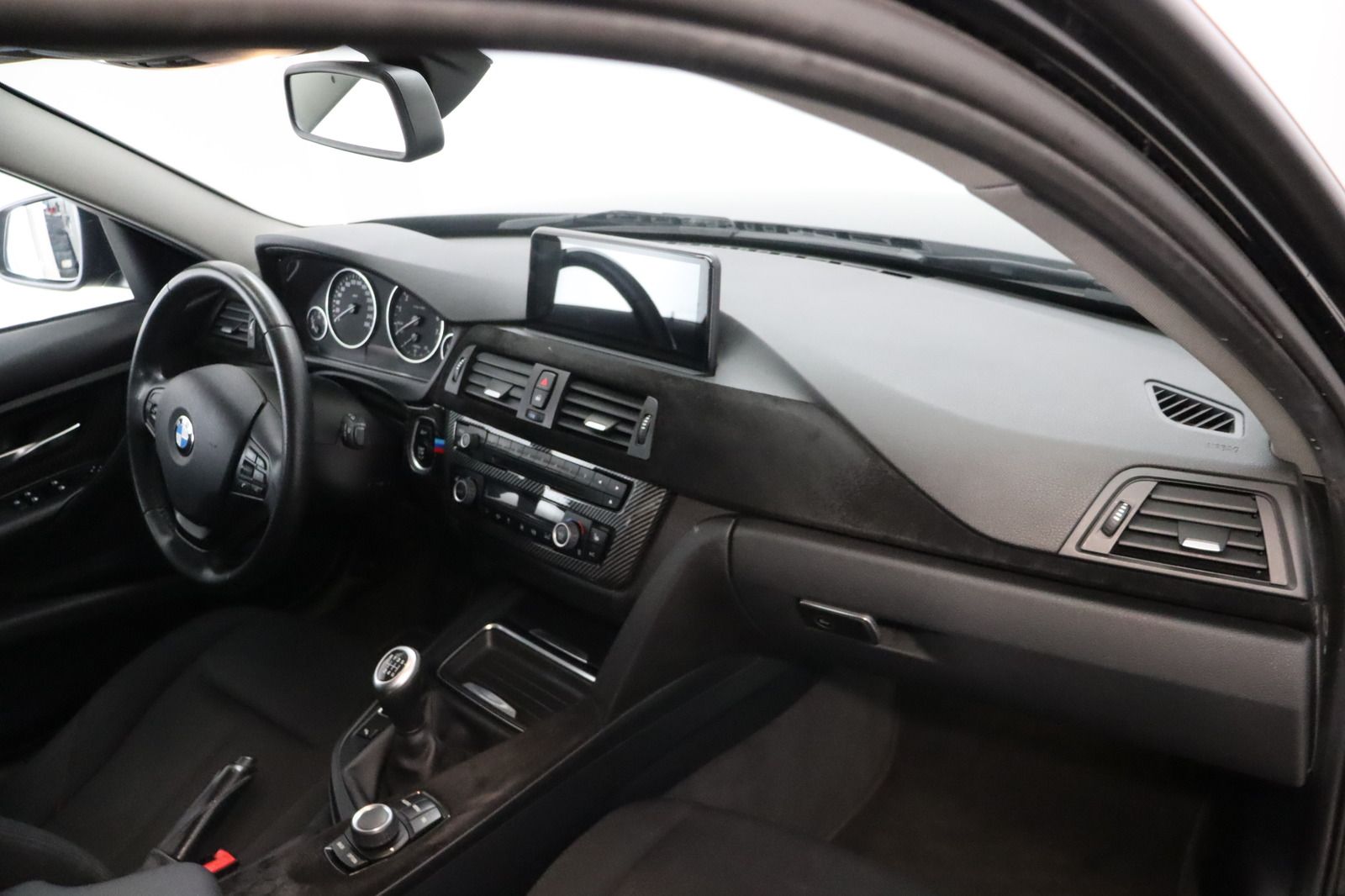 Fahrzeugabbildung BMW 316 i Touring