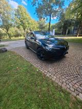 Alfa Romeo Stelvio 2.0 Turbo 16V 206kW Veloce AT8-Q4 Veloce - Alfa Romeo Stelvio Gebrauchtwagen in München