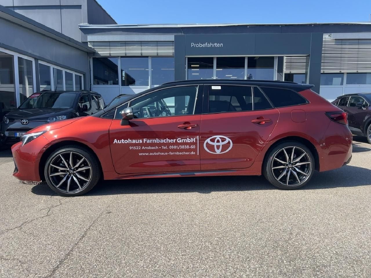 Fahrzeugabbildung Toyota Corolla TS 2.0 l  Hybrid GR Sport