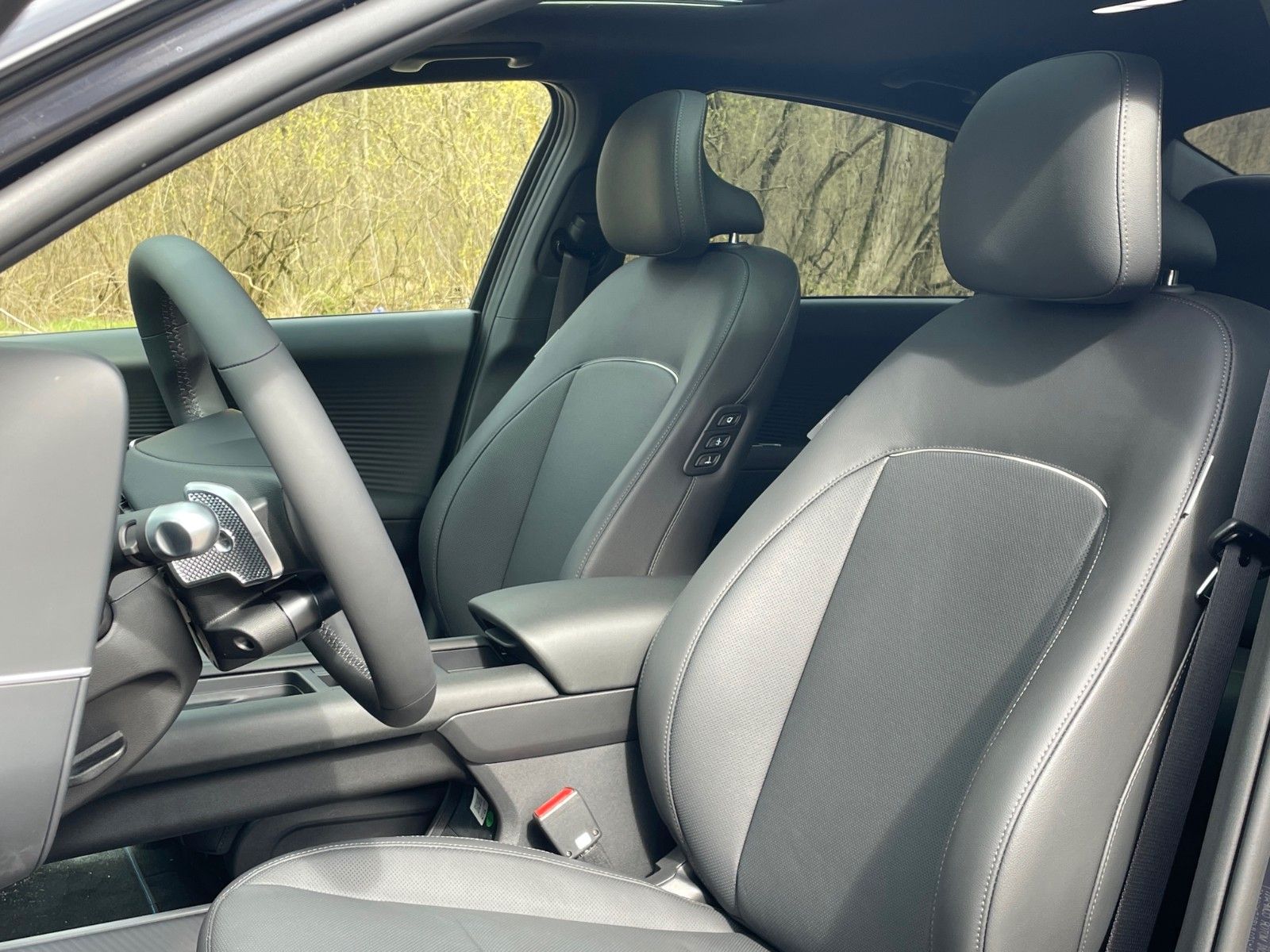 Fahrzeugabbildung Hyundai IONIQ 6  UNIQ 239kW *RW583KM*MatrixLED*HeUp*360°