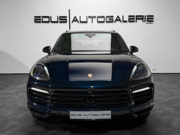 Porsche Cayenne - 2