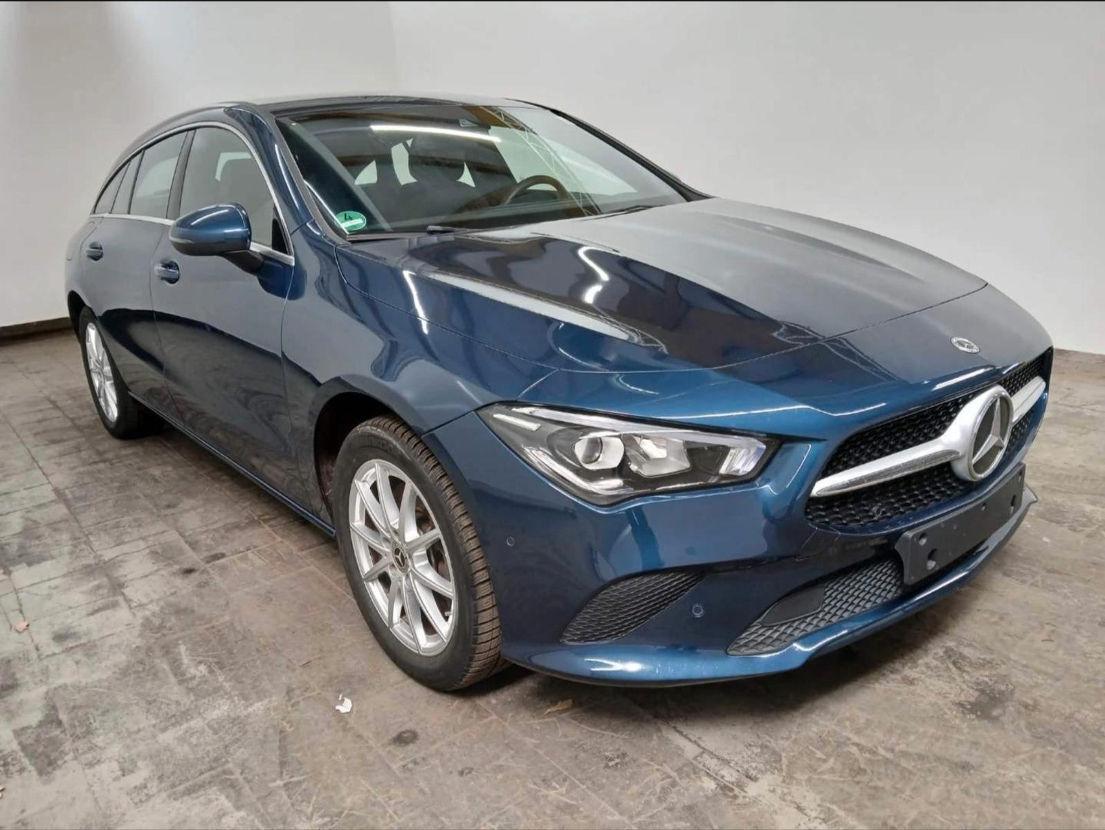 Mercedes-Benz CLA 250e 8GDCT PROGRESSIVE NAVI CAM