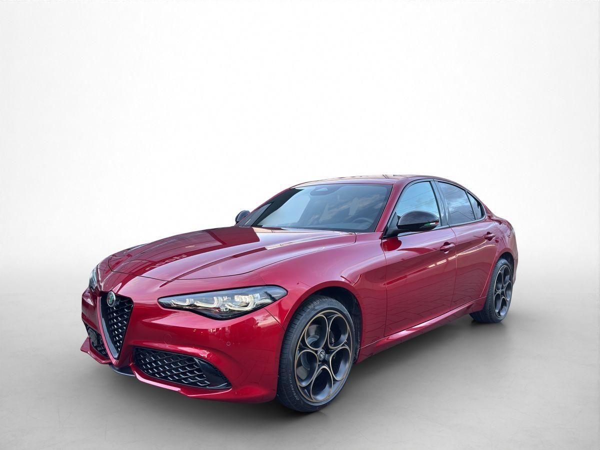 Alfa Romeo Giulia INTENSA 2.0 Turbo 280PS Q4 *Rosso Etna*