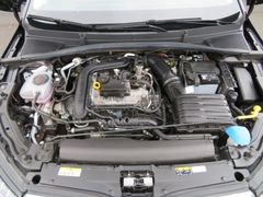 SKODA Fabia 1.0 TSI Tour LED Navi PDC Rfk Business 16' SKODA Fabia 1.0 TSI Tour LED Navi PDC Rfk Business 16'