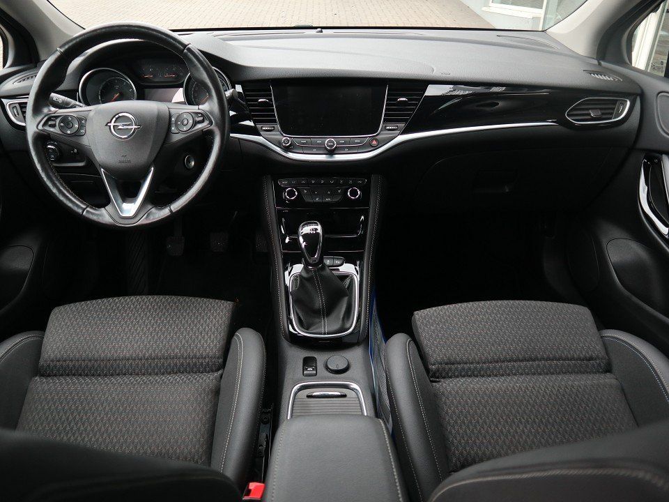 Fahrzeugabbildung Opel Astra Sports Tourer 1.4 Turbo Innovation AHK NAV