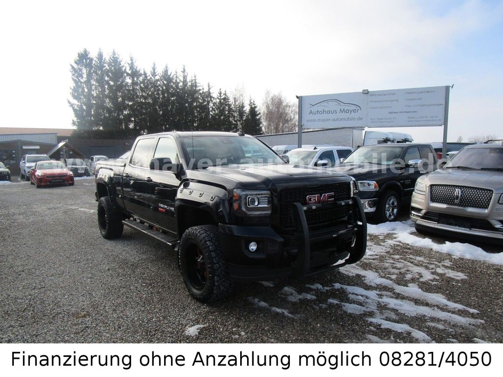 GMC Sierra
