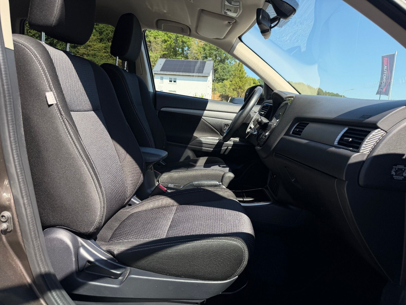 MITSUBISHI Outlander 2.0Edition 100 2WD KAMERA/TEMPO/1.HAND – Foto 10