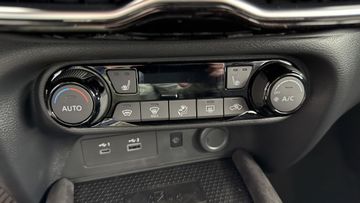 Fotografie des Nissan Juke 1.6 Hybrid 4AMT N-Design (2019)