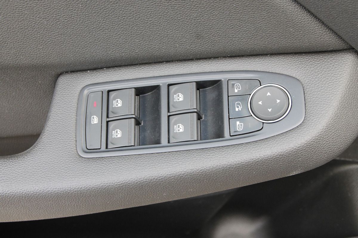 Fahrzeugabbildung Renault Clio INTENS TCe 100 LPG