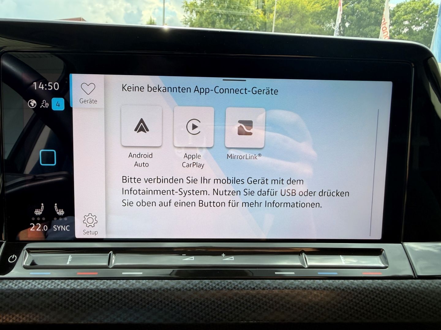 Fahrzeugabbildung Volkswagen Golf VIII United 1,5 TSI Navi Digi Cockpit LED A