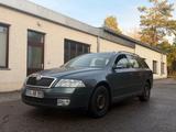 Skoda Octavia 1.9 Diesel Elegance - Skoda Octavia mit Diesel-Antrieb: Limousine, 1.9
