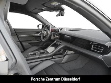 صورة مصغرة 24 لـ 2025 Porsche TAYCAN
