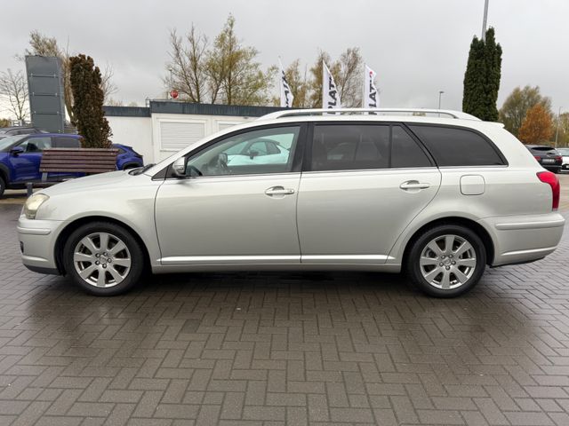 Toyota Avensis  Kombi 1.8 Travel