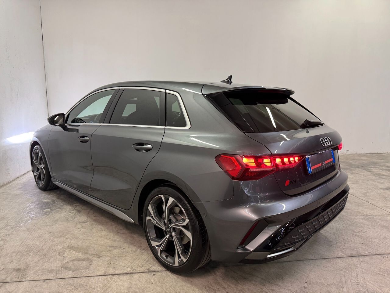 Audi A3 Sportback 1.5 Tfsi Mhev S line Matrix *  imagem 3