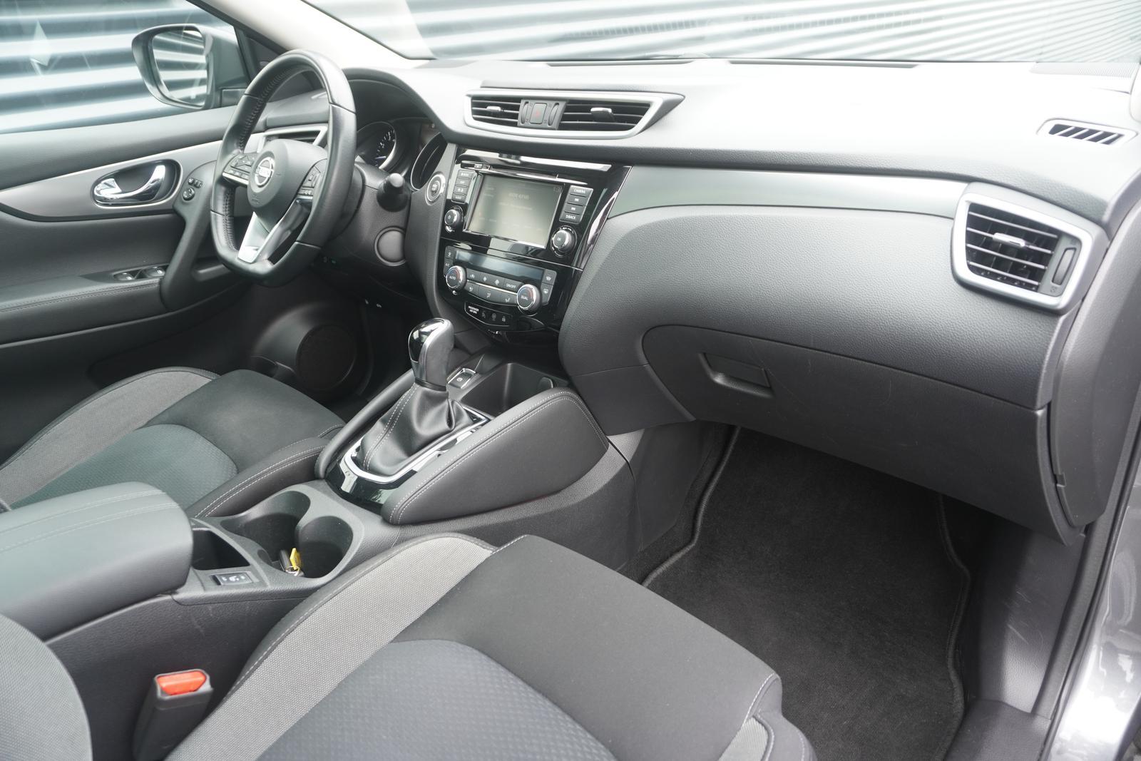 Nissan QASHQAI N-CONNECTA|PANORAMA|KAMERA|NAVI|LED|PDC