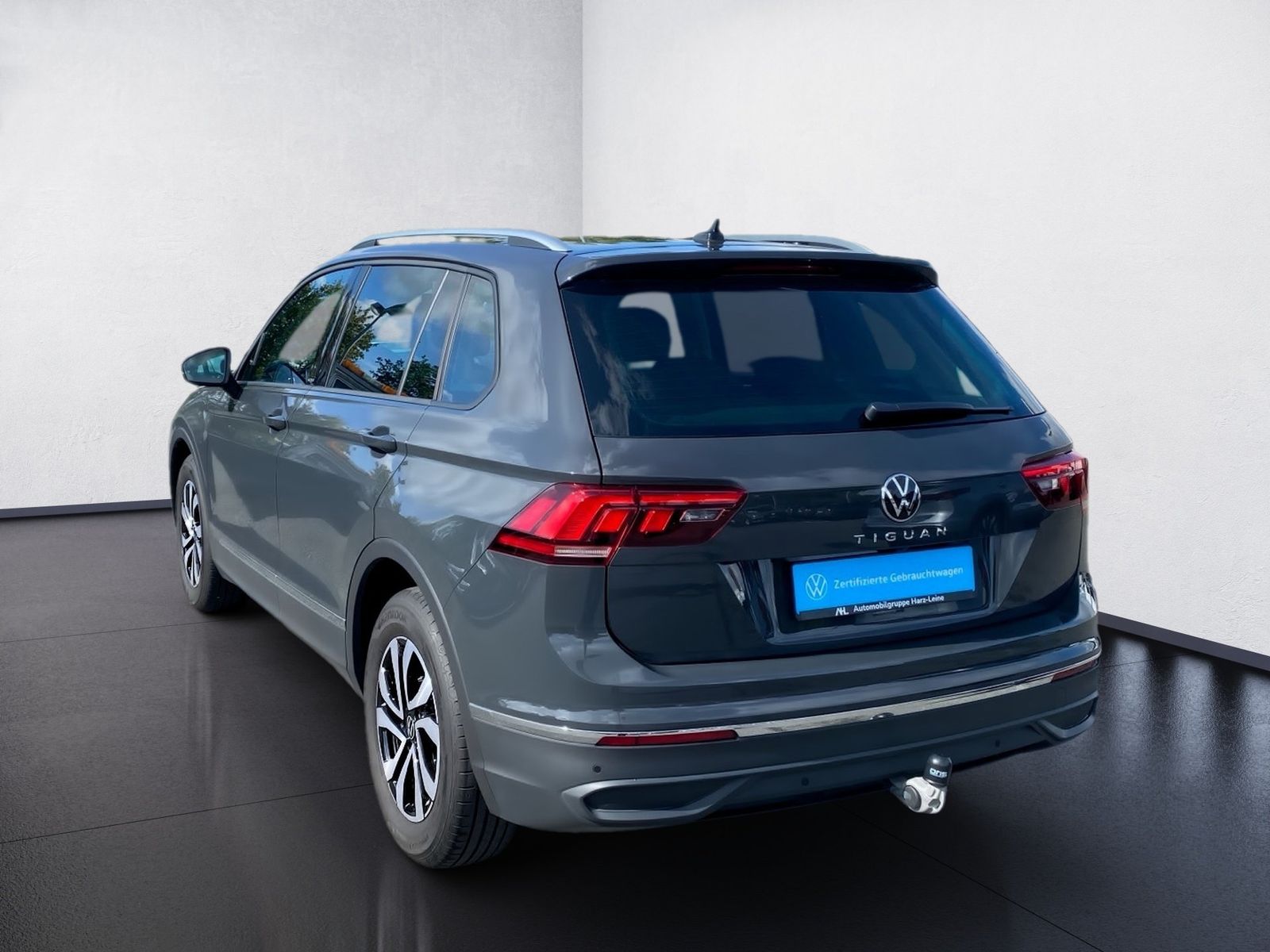 Volkswagen Tiguan 1.5 TSI Active DSG LED Navi ACC AHK Stand foto 4