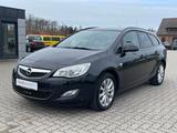 Opel Astra J 1.7 CDTI Sports Tourer AHK TÜV NEU - Opel Astra mit Diesel-Antrieb: Kombi, 1.7