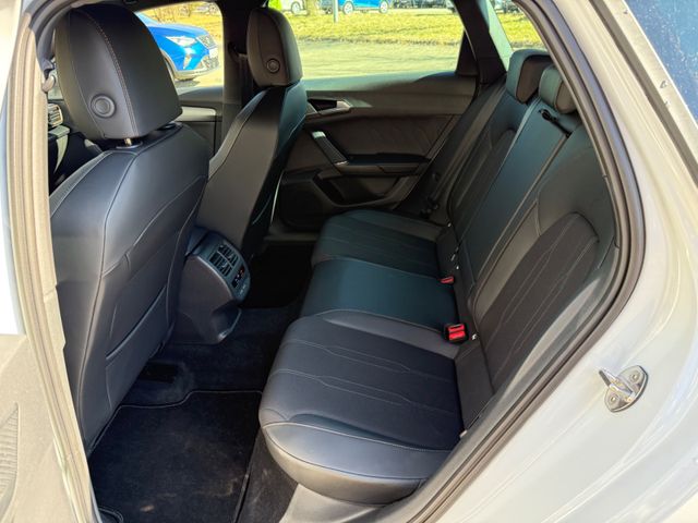 Leon ST 1.5 TSI DSG*Navi/Matrix/AHK/Kamera