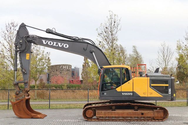 Volvo EC 250 EL | QUICK COUPLER | BUCKET | AIRCO