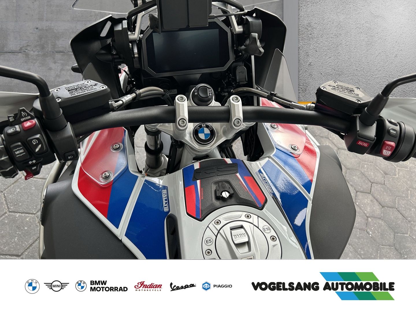 Fahrzeugabbildung BMW R 1250 GS Adventure Touring-Paket, Alukoffer u.