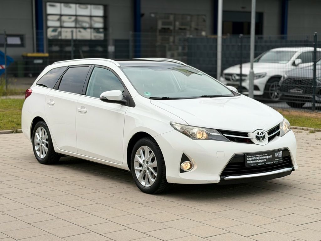 Angebot ansehen Toyota Auris Touring Sports