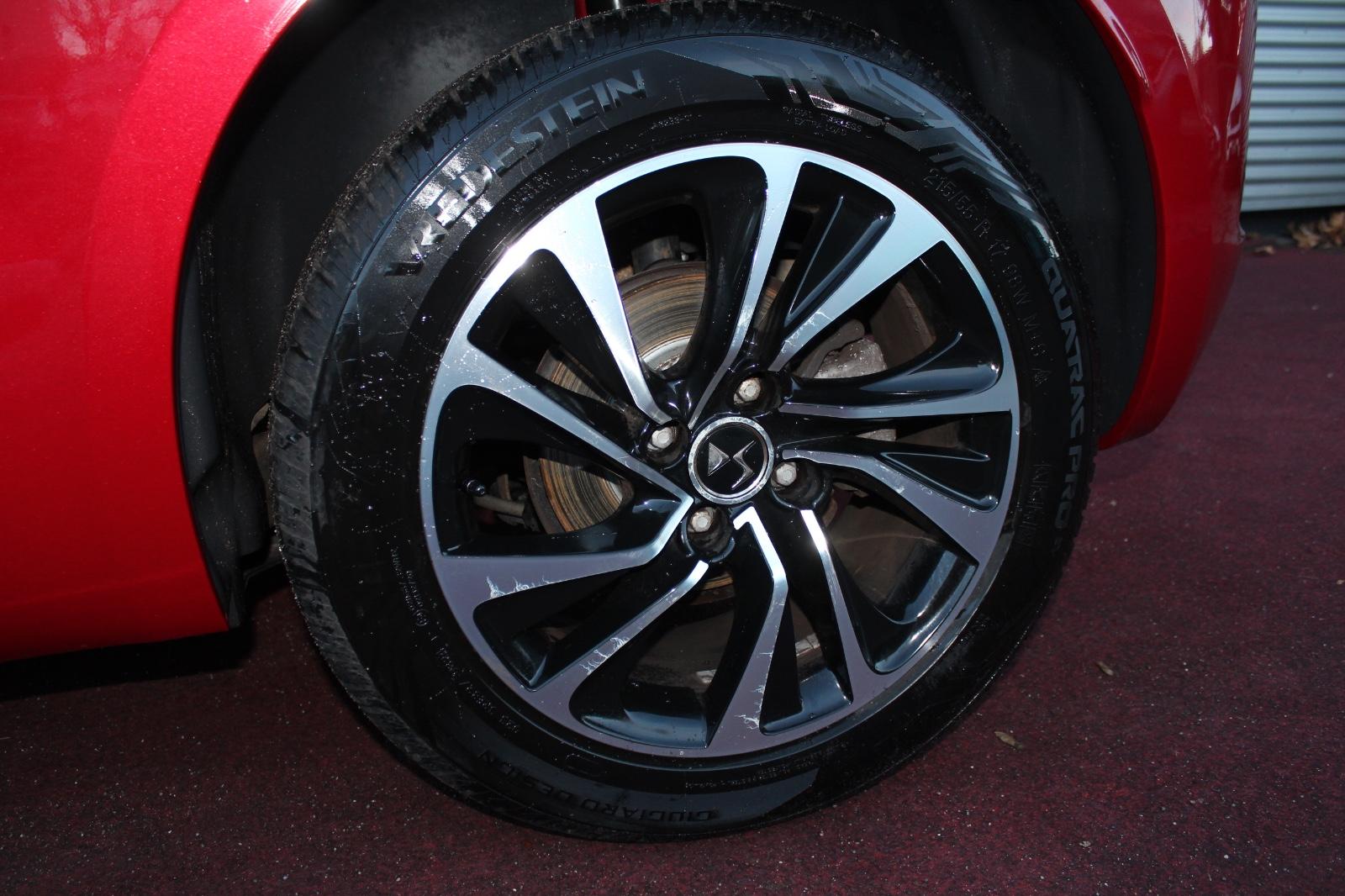 Citroën DS4 BlueHDI KLIMA NAVI 17.ZOLL ALU PDC 2.Hd