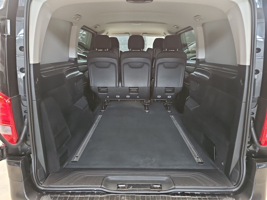 Fahrzeugabbildung Mercedes-Benz Vito 119 Mixto lang 5 Sitze LED DISTRONIC 180°Tü