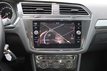 Volkswagen Tiguan Highline BMTStart-Stopp 4MoLED