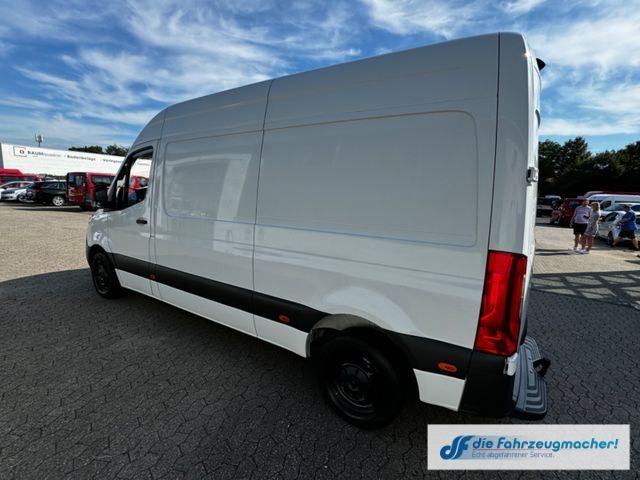 Fahrzeugabbildung Mercedes-Benz Sprinter 211 L2 EU6d-T III Kasten FWD 214 CDI Au