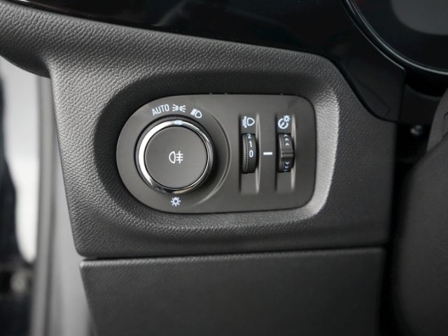 Corsa F ELEGANCE+LED LICHT+NAVI+RÜCKFAHRKAMERA+S