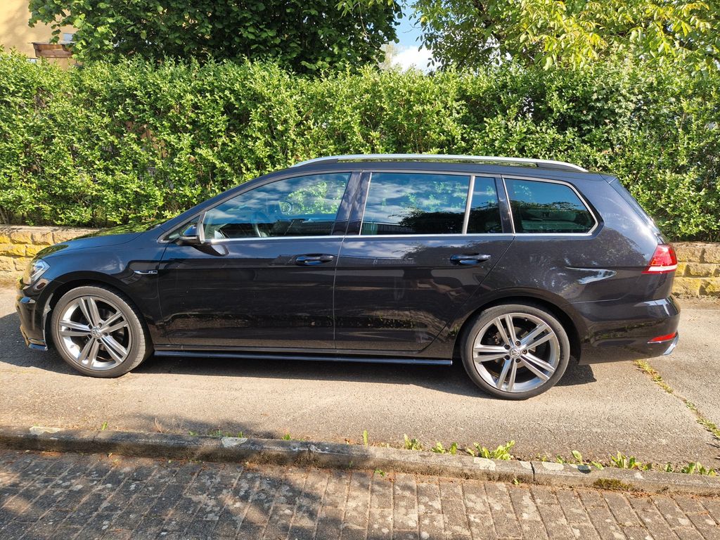 Image of Volkswagen Golf