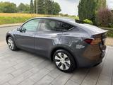 Tesla Model Y Long Range Anthrazit Dual Motor AWD - Tesla Model Y in Düsseldorf