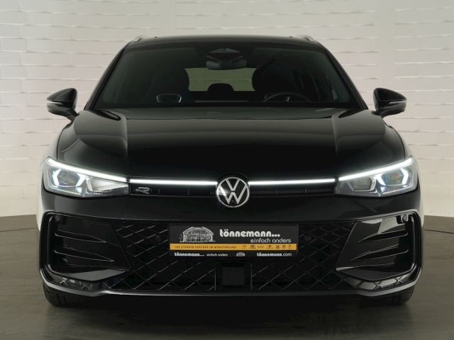 Passat Variant R-LINE TDI DSG+AHK+NAVI+LED MATRI