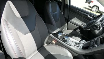 Ford Mondeo - 12