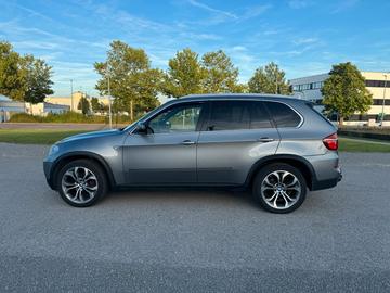 2010 BMW X5 M 照片 5