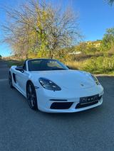 Porsche Boxster 718T - Porsche Boxster: 718 T