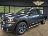 Dodge RAM 1500 4x4 Crew Cab Sport LEDER/deutsches-FZG - Dodge RAM: D150