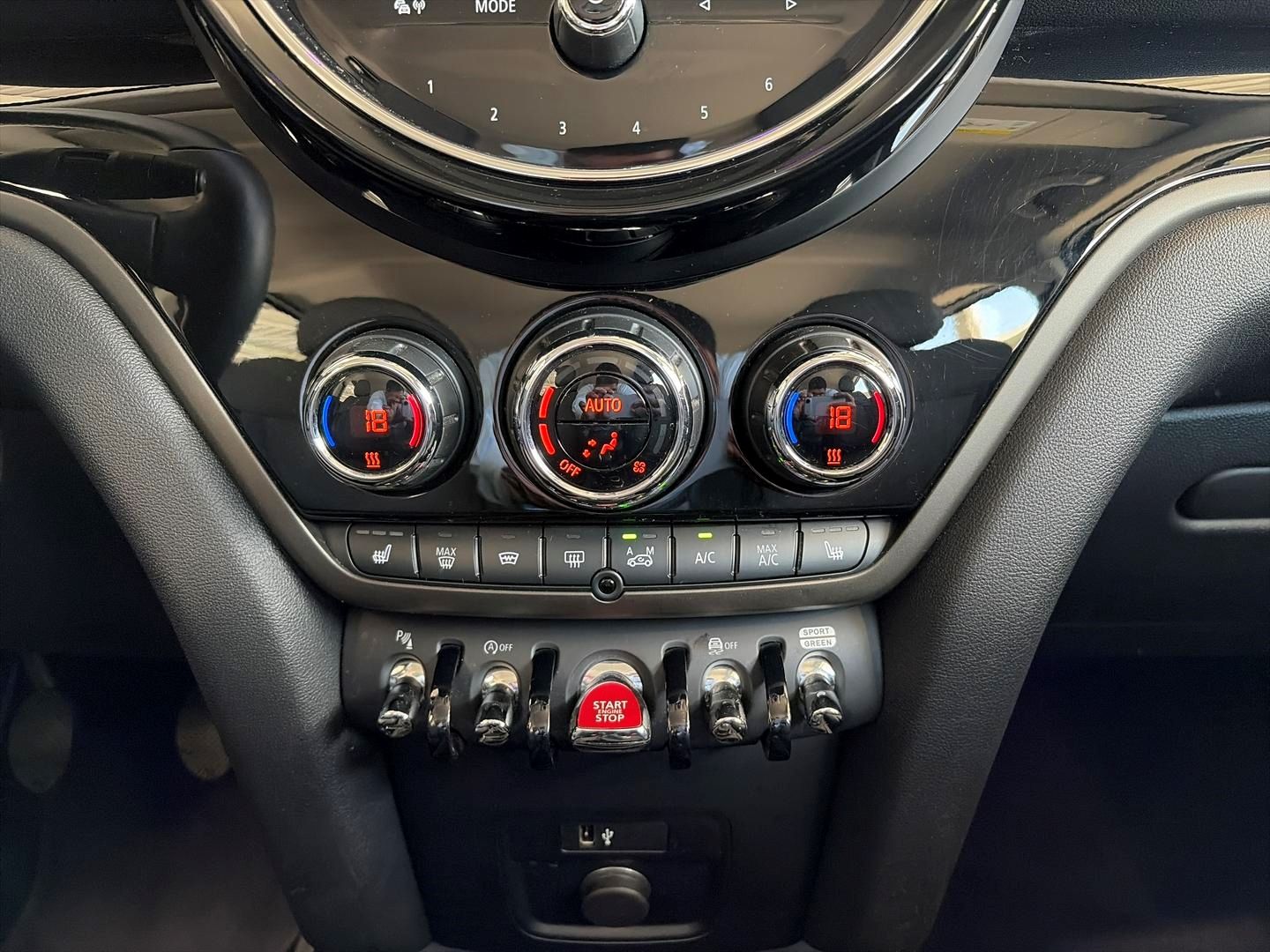 MINI One Countryman - Bild 12