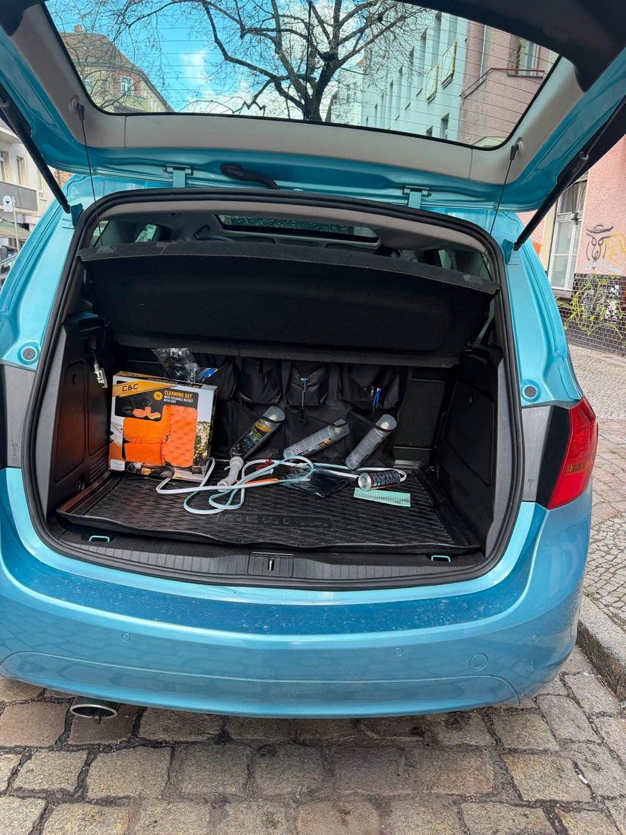 Opel Meriva 2011 — engine 101 HP (74kW)