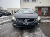 Volvo V60 D6 Plug-In Summum AWD 1. Hand Unfallfrei ACC - gebrauchte Volvo V60 aus dem Jahr 2015