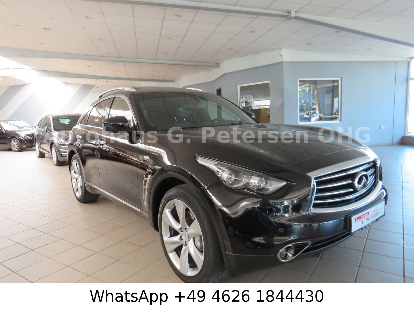 Fahrzeugabbildung Infiniti FX FX30d/*Leder*Xenon*Sitzbelü*Spurhalte*LM 21*
