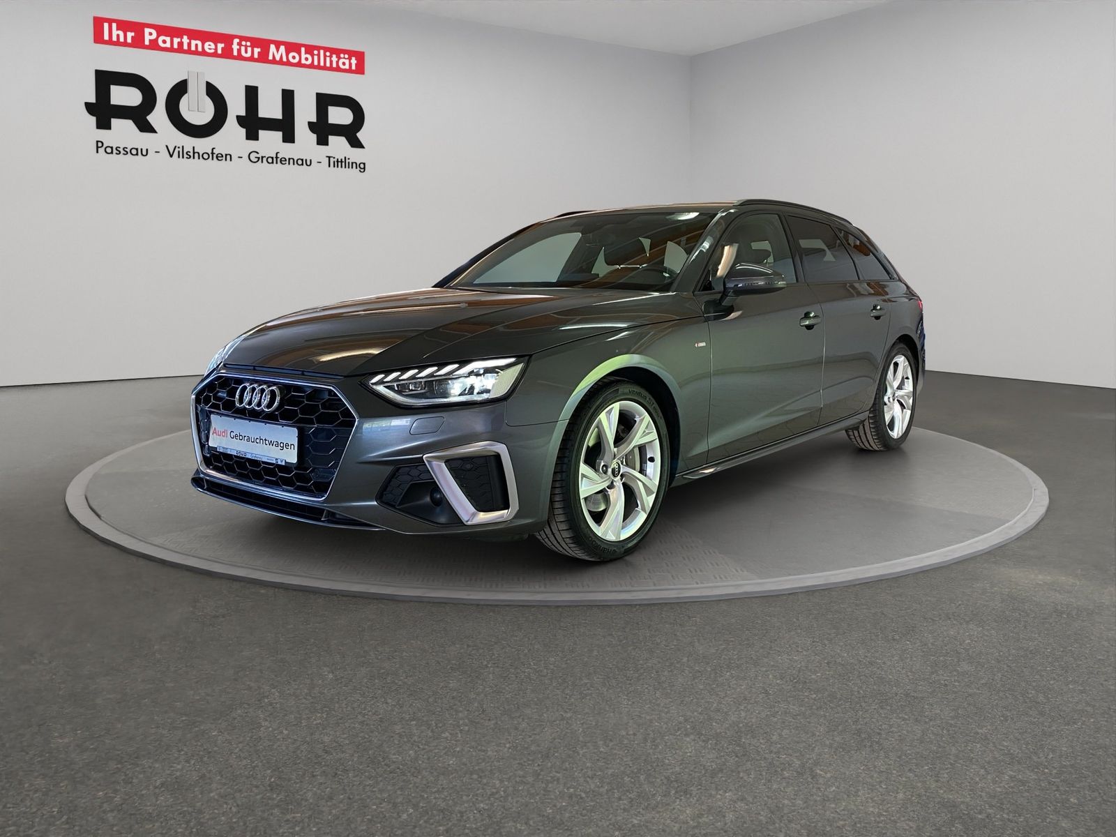 Audi A4 Avant S line 40 TDI quattro S tronic ACC HUD imagem 2