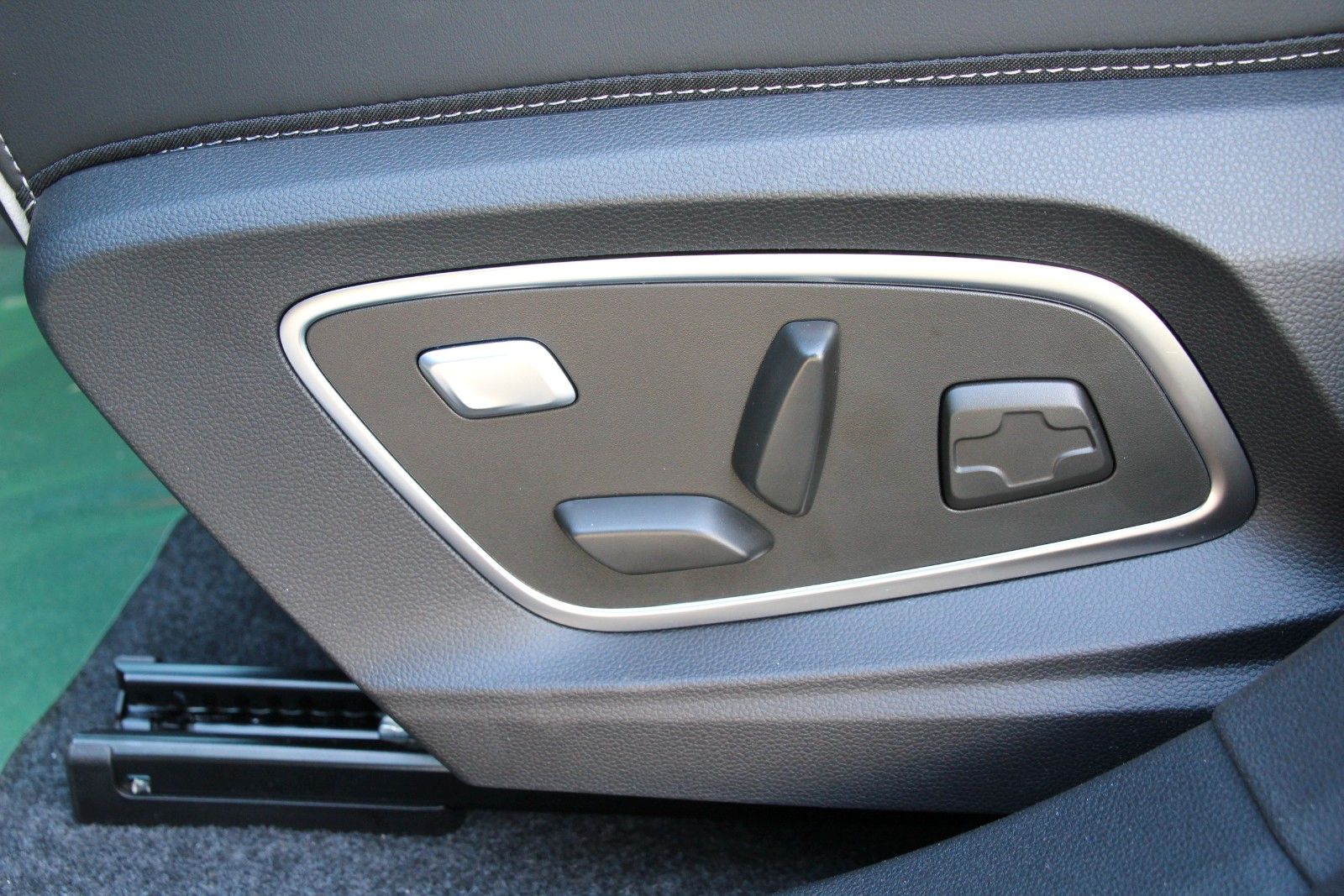 Fahrzeugabbildung Mitsubishi Eclipse Cross Diamant Top mit Luxury-Paket