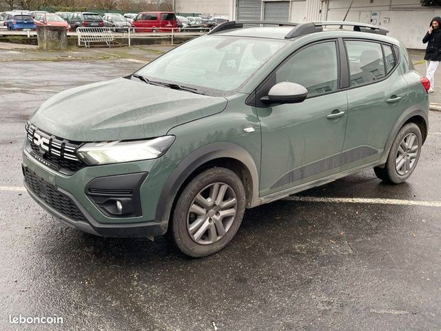 Dacia Sandero TCe 90 Stepway Essential