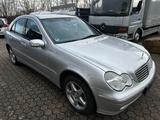 Mercedes-Benz C 200 KOMPRESSOR AVANTGARDE - Mercedes-Benz C 200: Kompressor Avantgarde