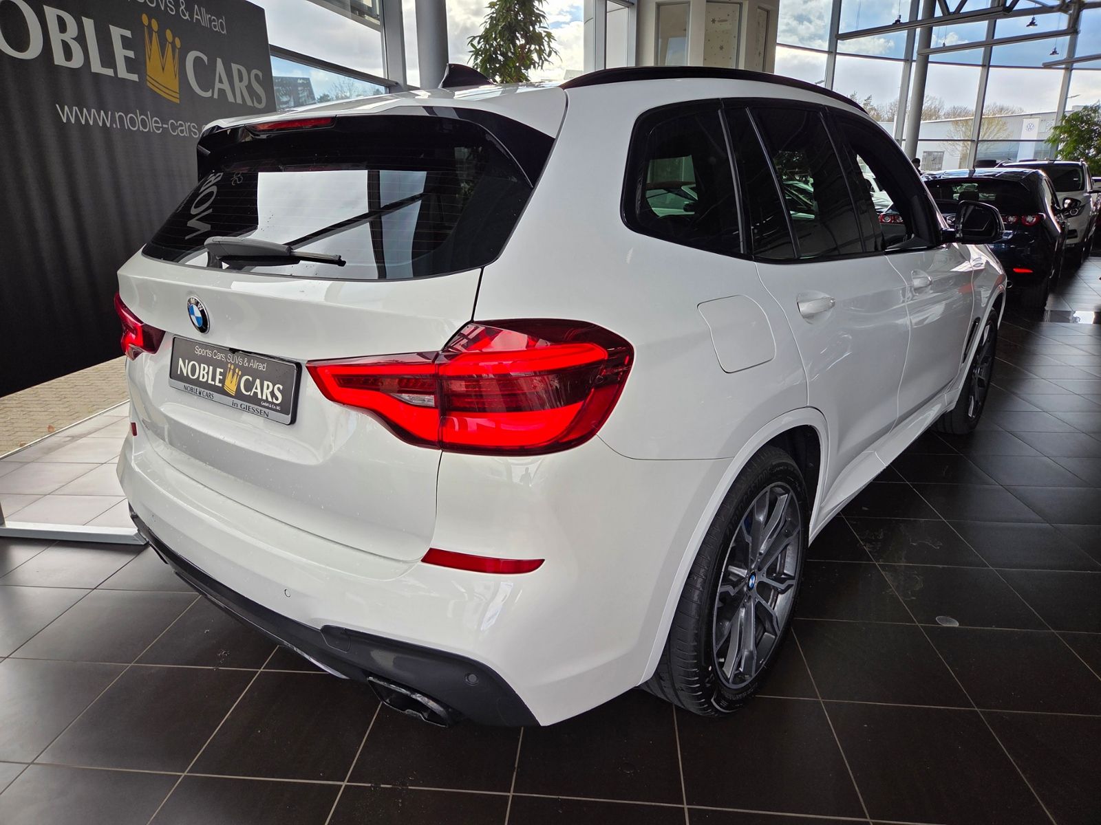 Fahrzeugabbildung BMW X3 M40d AHK xDrive LED NAV PDC SHZ