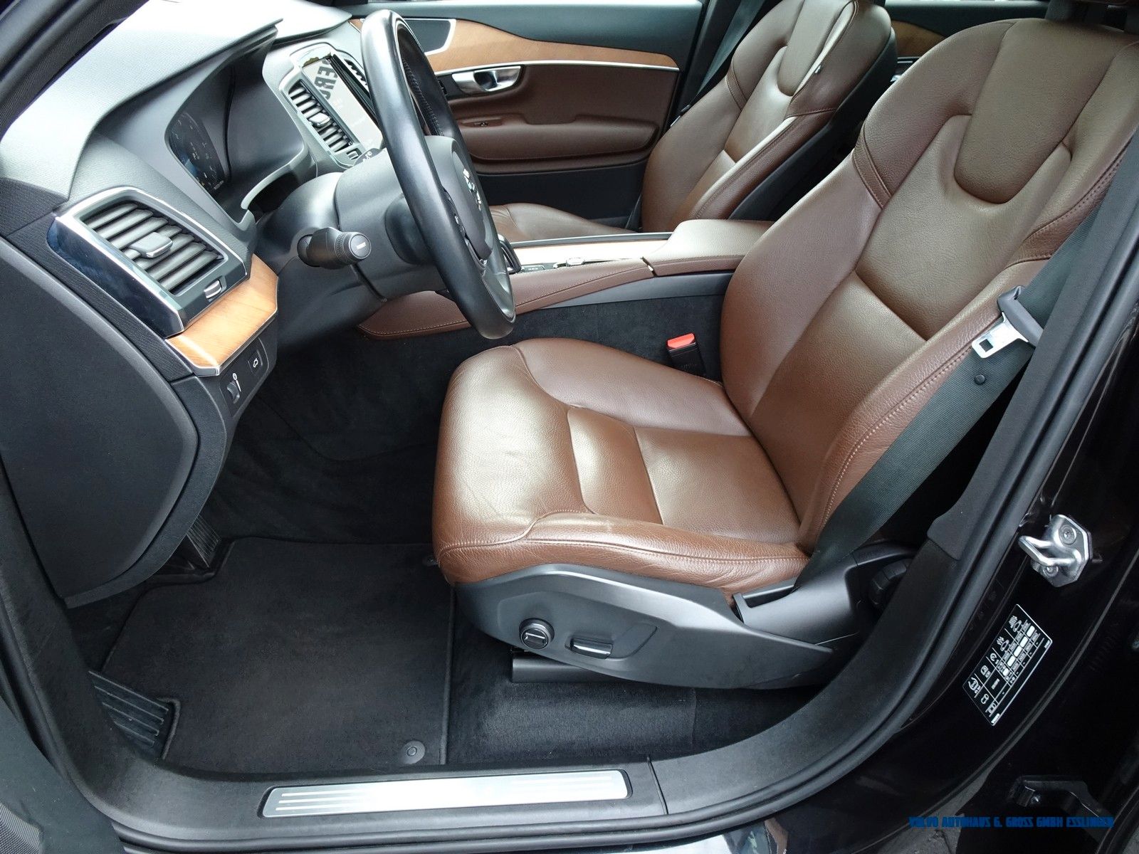 Volvo XC90 B5 AWD Geartronic Momentum Pro foto 7