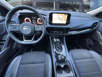 Nissan Qashqai N-Connecta Navi*360*Kamera*LED*Pano*AHK*