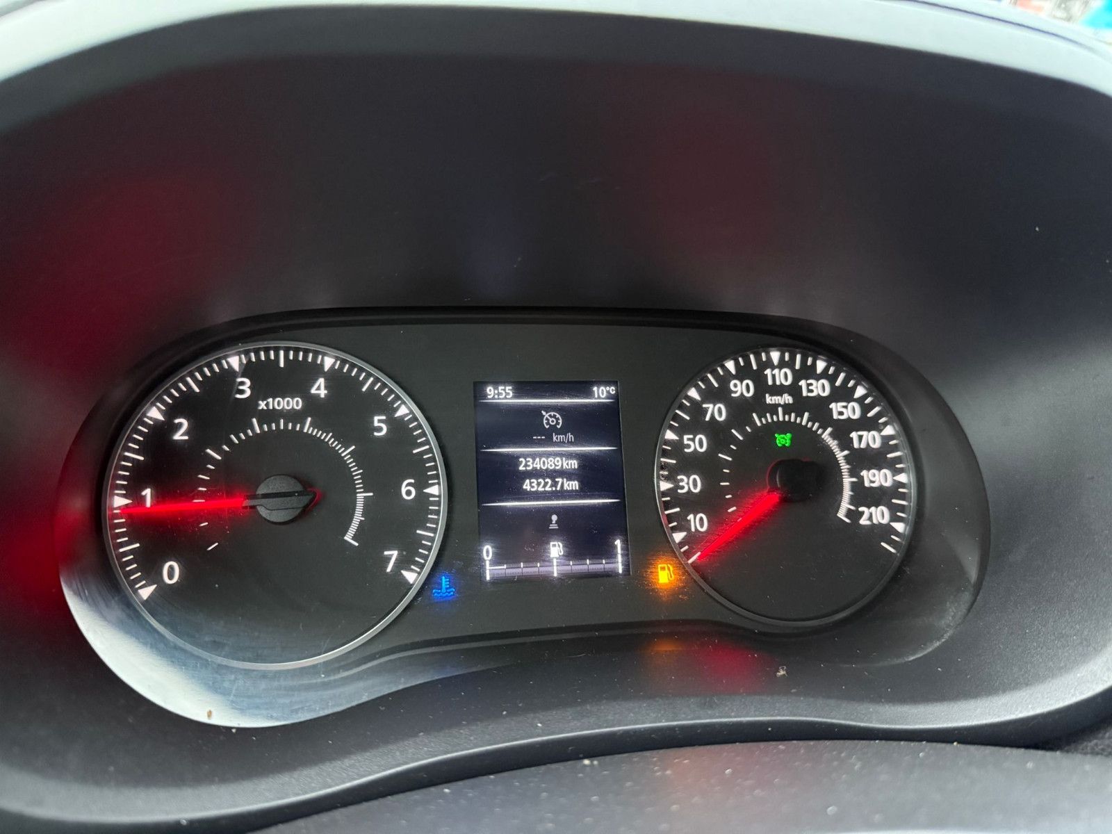 Fahrzeugabbildung Renault Master III Kasten L1H2HKa 3,5t/1.HAND/SCHECKHEFT